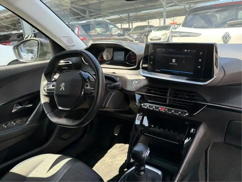 Peugeot 2008 ALLURE Dizel 2021. godište - Slika 2