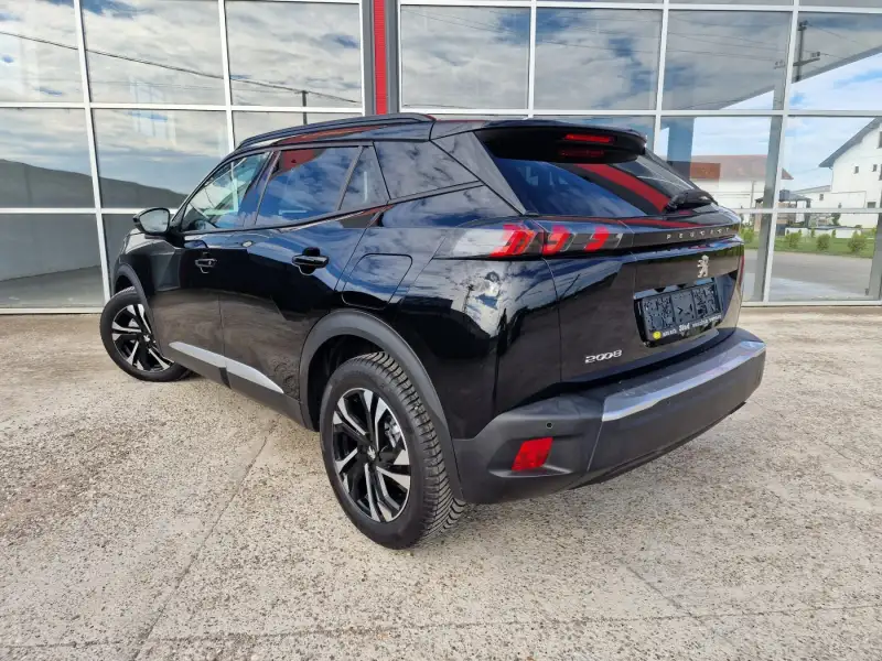 Peugeot 2008 ALLURE Benzin 2022. godište - Slika 7