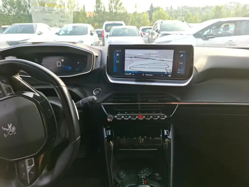 Peugeot 2008 ALLURE 2020. godište - Slika 2
