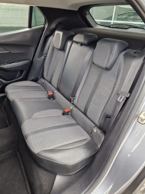 Peugeot 2008 ALLURE 2021. godište - Slika 13