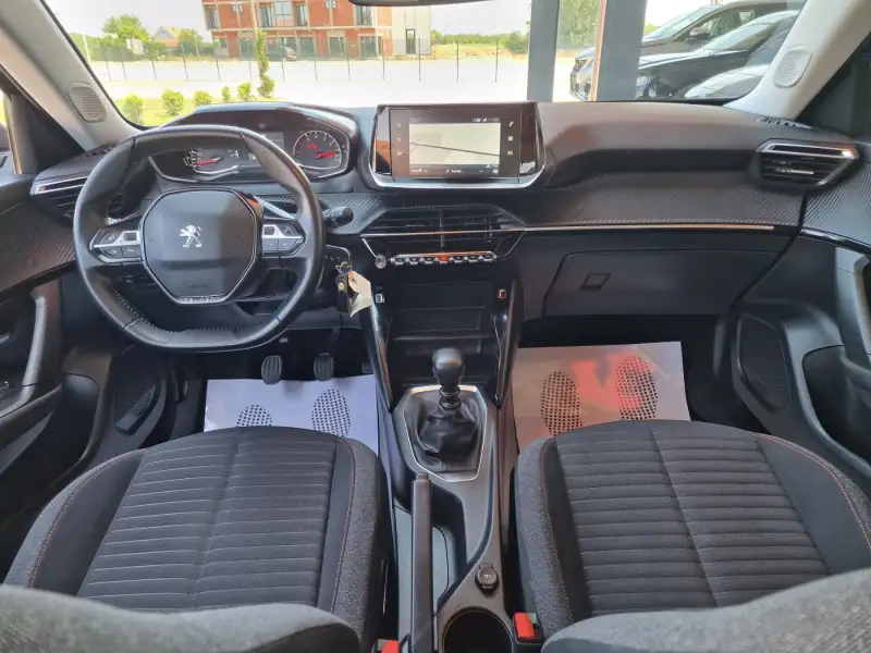 Peugeot 2008 PURETECH 2021. godište - Slika 14