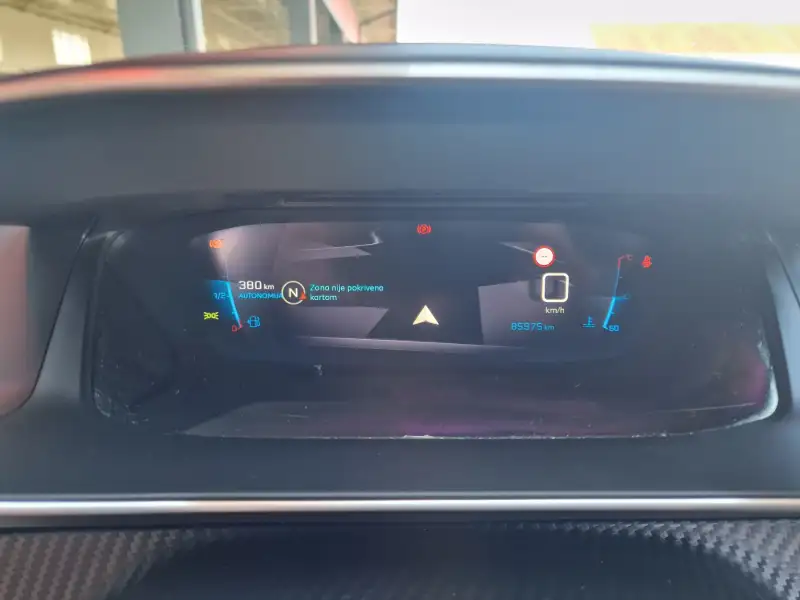 Peugeot 208 ALLURE 2021. godište - Slika 17