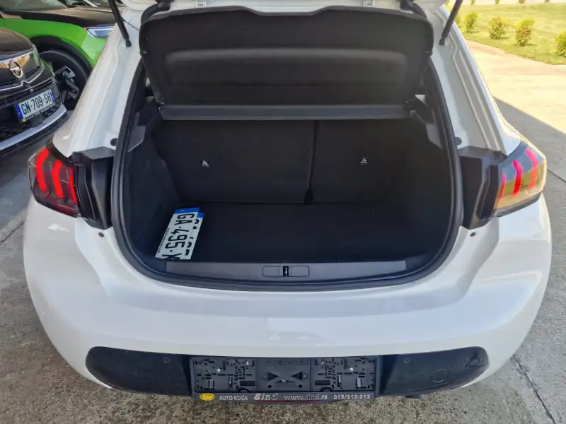Peugeot 208 ALLURE 2021. godište - Slika 29