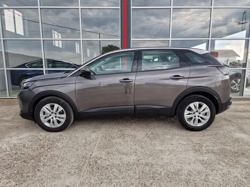 Peugeot 3008 2021. godište - Slika 8