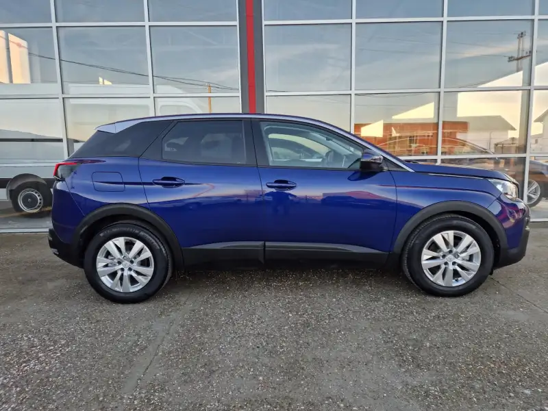 Peugeot 3008 2019. godište - Slika 4
