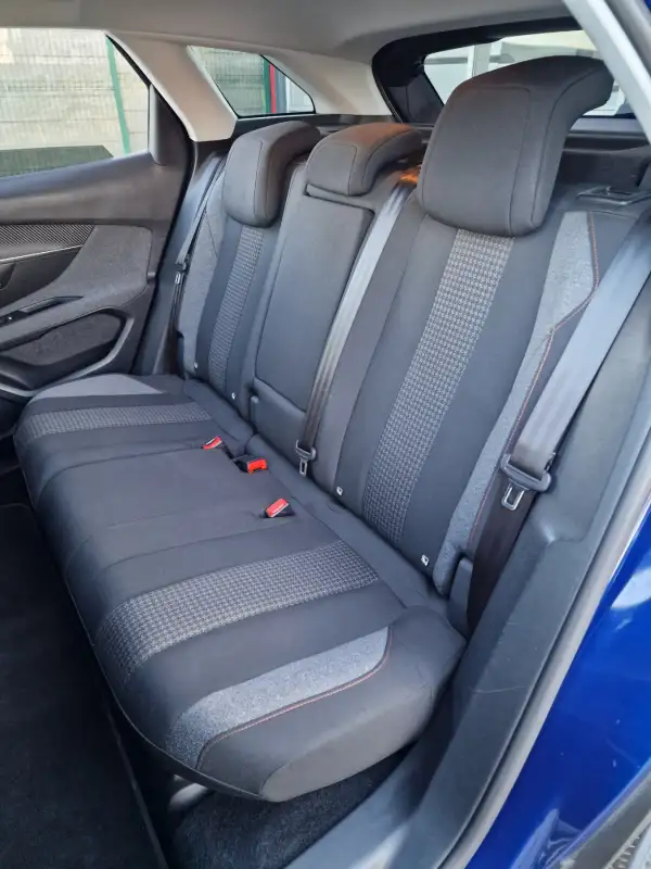 Peugeot 3008 2019. godište - Slika 13