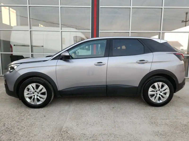 Peugeot 3008 2020. godište - Slika 8