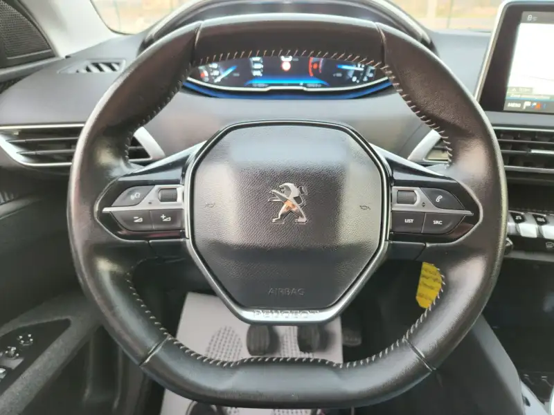Peugeot 3008 2020. godište - Slika 15