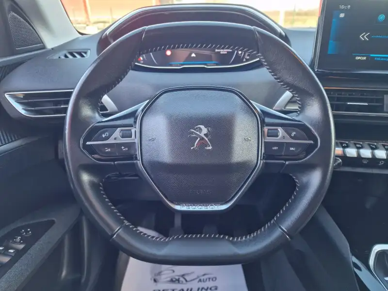 Peugeot 3008 2022. godište - Slika 11