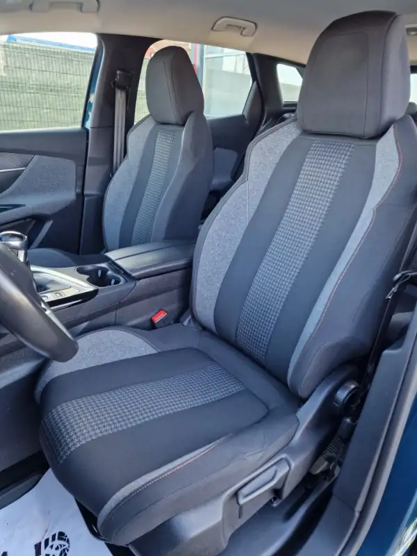 Peugeot 3008 2022. godište - Slika 28