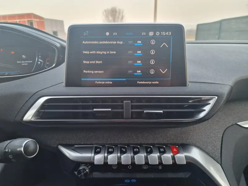 Peugeot 3008 ALLURE 2019. godište - Slika 21