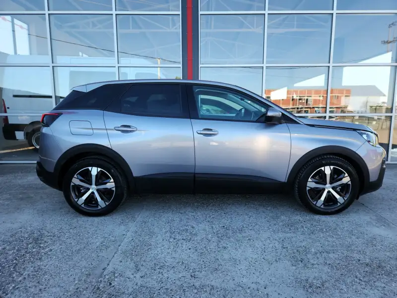Peugeot 3008 2018. godište - Slika 4