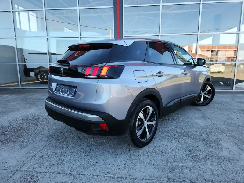Peugeot 3008 2018. godište - Slika 5