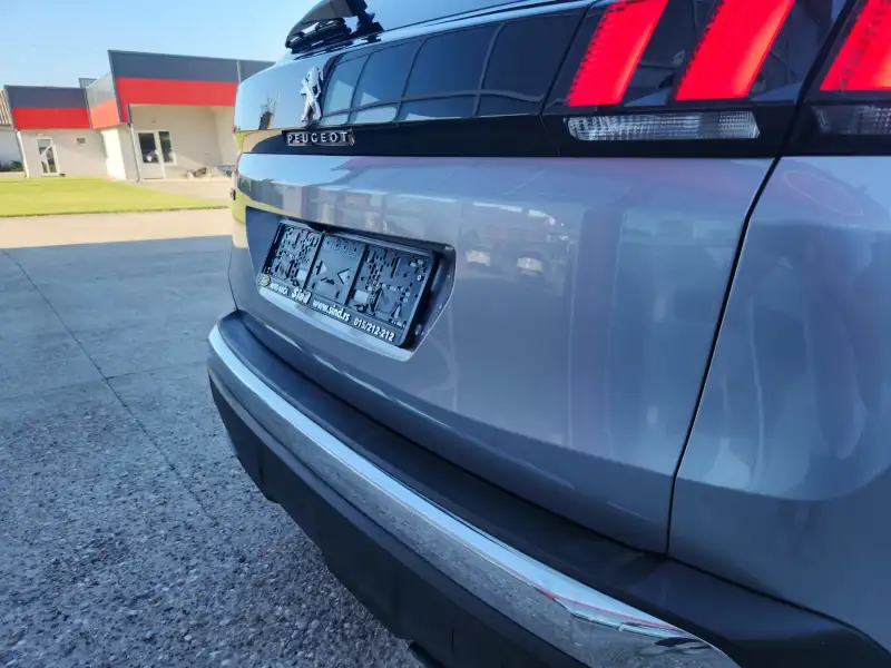 Peugeot 3008 2018. godište - Slika 28