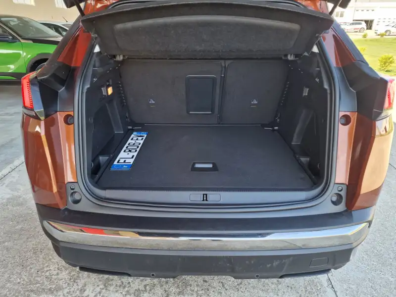 Peugeot 3008 2019. godište - Slika 28
