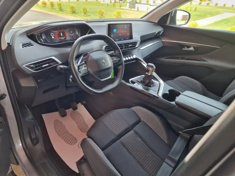 Peugeot 3008 Dizel 2020. godište - Slika 11