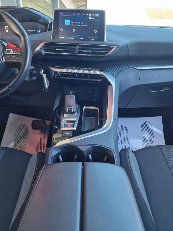 Peugeot 3008 Dizel 2020. godište - Slika 15