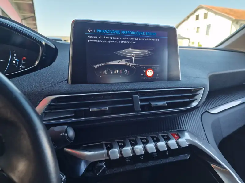 Peugeot 3008 Dizel 2020. godište - Slika 22