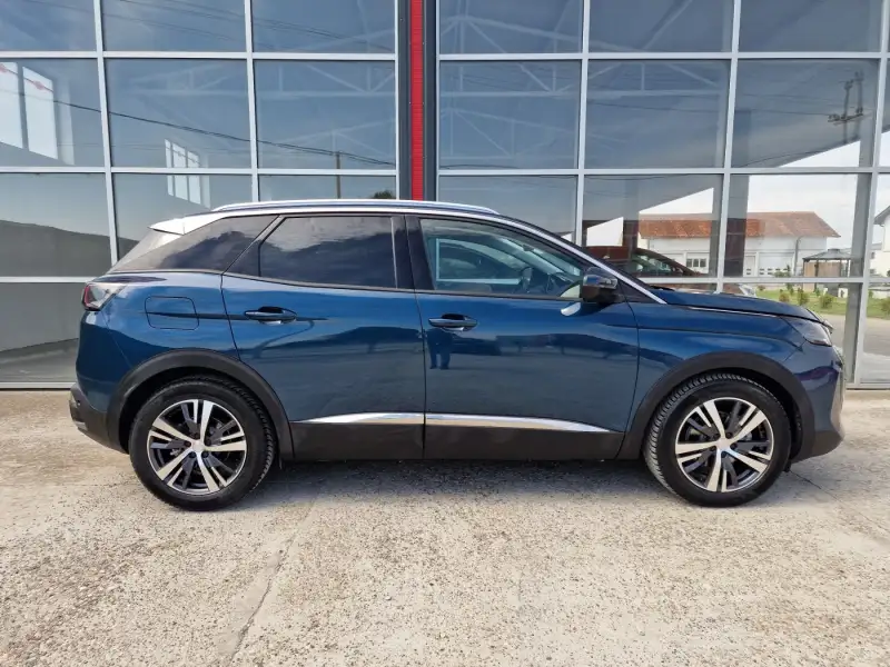 Peugeot 3008 ALLURE Dizel 2021. godište - Slika 3
