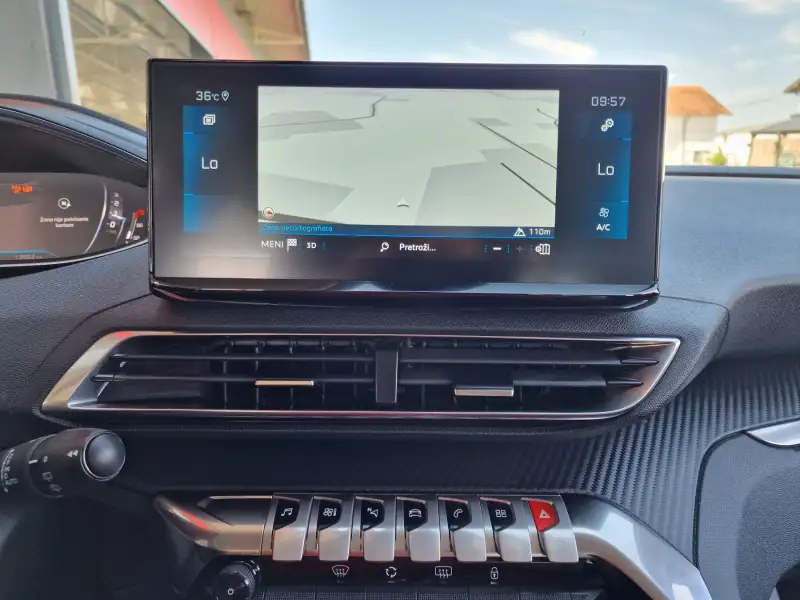Peugeot 3008 Dizel 2022. godište - Slika 19