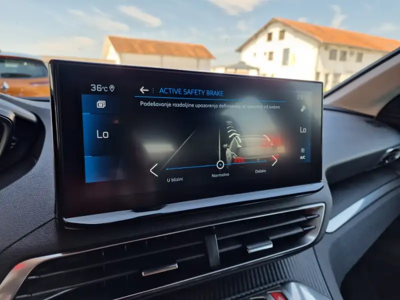 Peugeot 3008 Dizel 2022. godište - Slika 23
