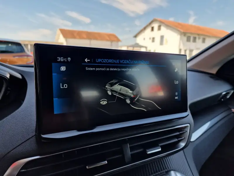 Peugeot 3008 Dizel 2022. godište - Slika 25