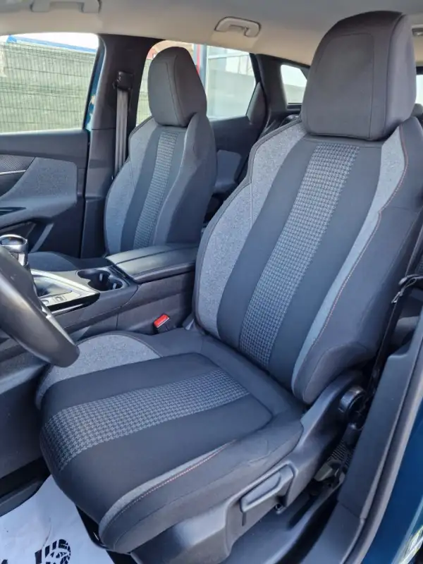 Peugeot 3008 2022. godište - Slika 28