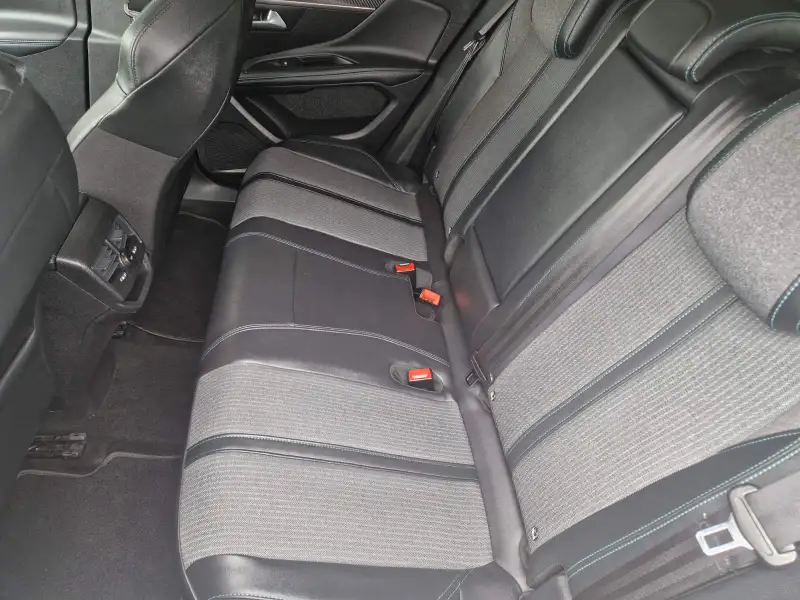 Peugeot 3008 ALLURE 2021. godište - Slika 18