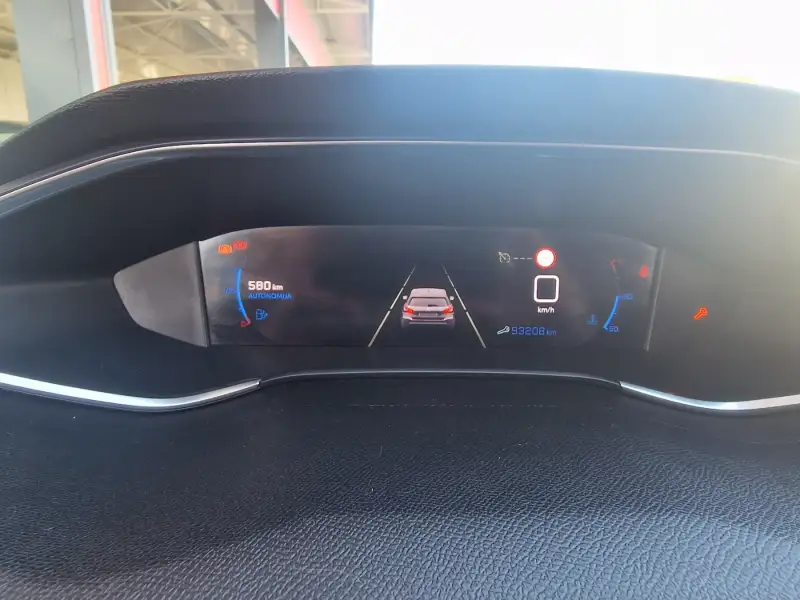 Peugeot 308 ALLURE Benzin 2021. godište - Slika 17
