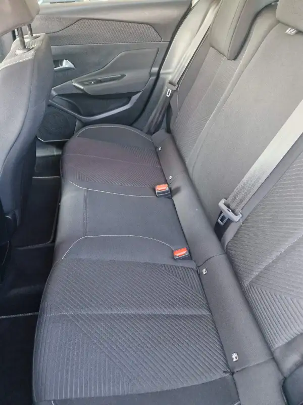 Peugeot 308 2022. godište - Slika 20