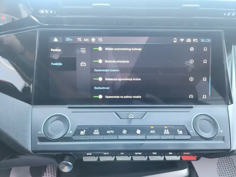 Peugeot 308 Benzin 2022. godište - Slika 27