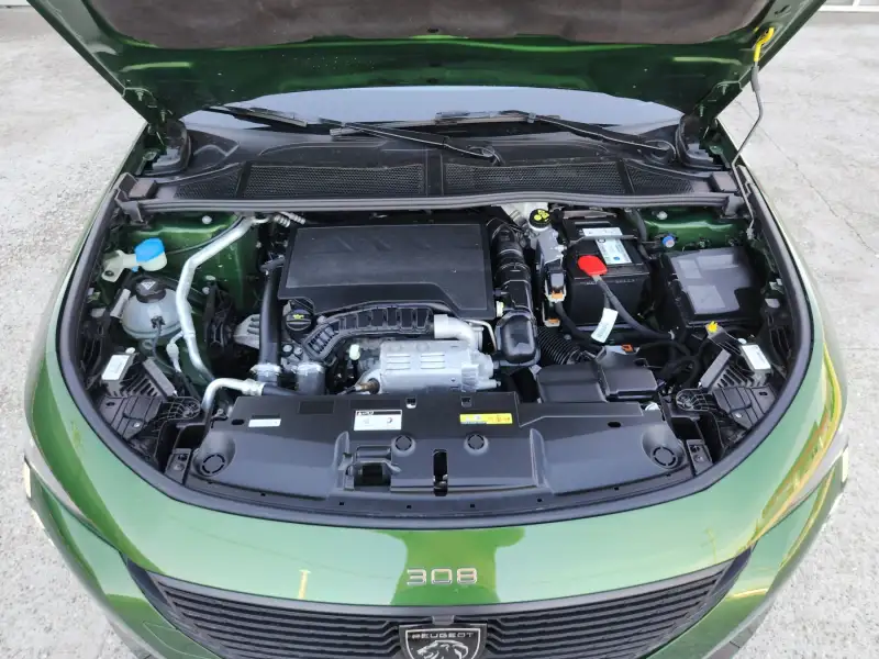 Peugeot 308 Benzin 2022. godište - Slika 39