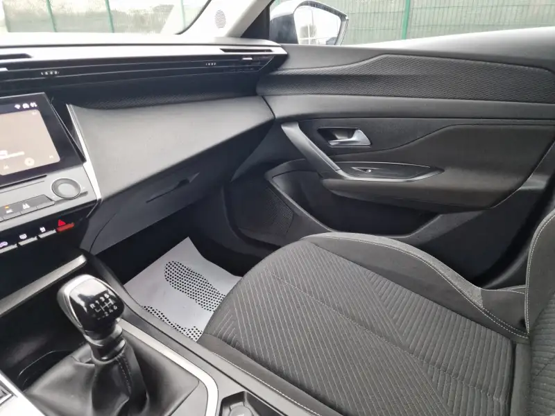 Peugeot 308 2022. godište - Slika 30