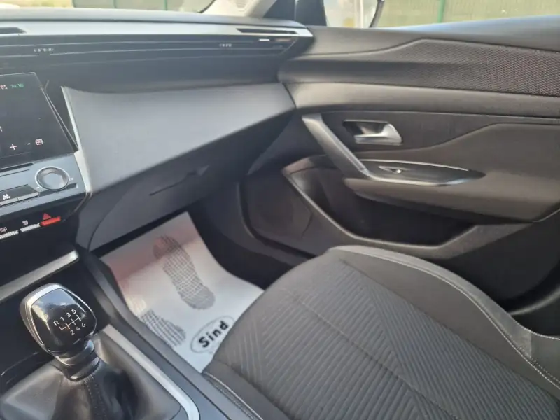 Peugeot 308 2023. godište - Slika 28