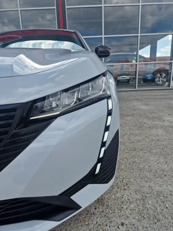 Peugeot 308 2023. godište - Slika 29