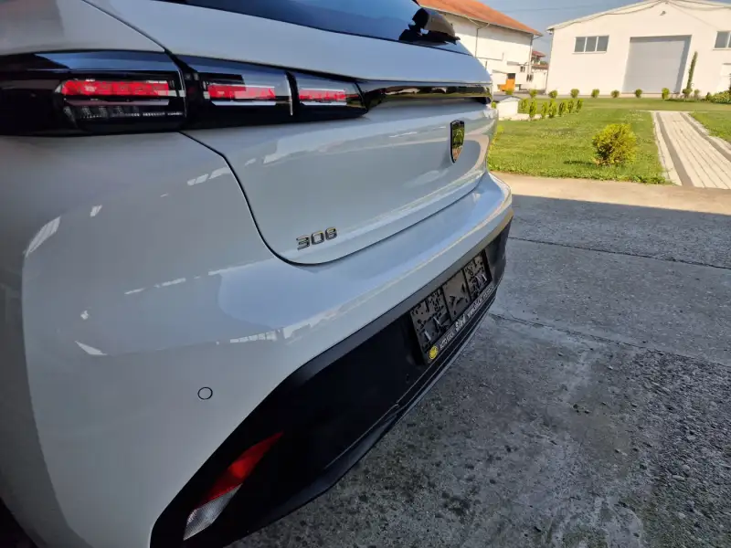 Peugeot 308 ACTIVE 2022. godište - Slika 34