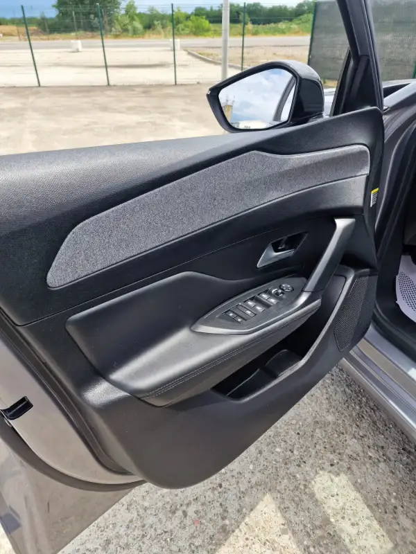 Peugeot 308 ALLURE 2022. godište - Slika 10