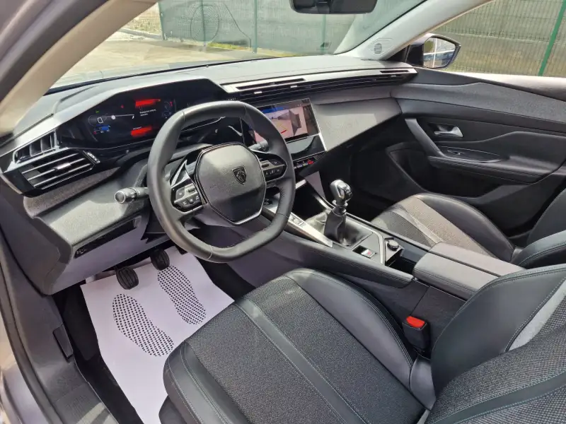 Peugeot 308 ALLURE 2022. godište - Slika 11
