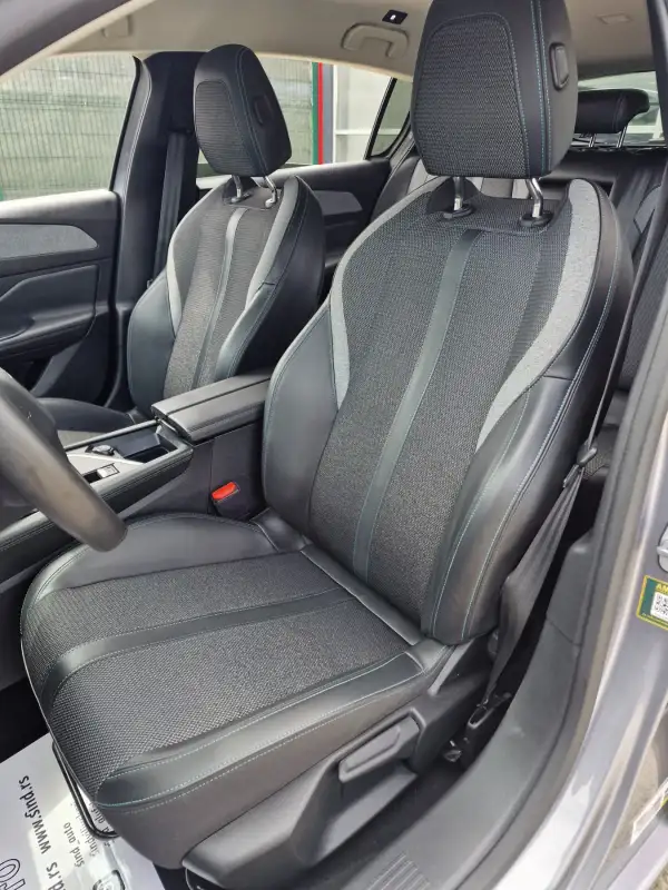 Peugeot 308 ALLURE 2022. godište - Slika 12
