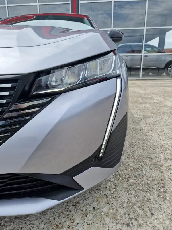 Peugeot 308 ALLURE 2022. godište - Slika 36