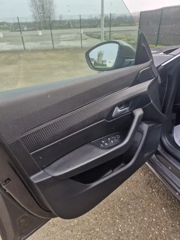Peugeot 508 EAT8 2020. godište - Slika 10