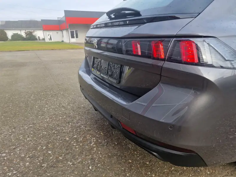 Peugeot 508 EAT8 2020. godište - Slika 28
