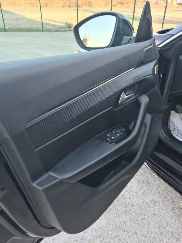 Peugeot 508 2019. godište - Slika 10