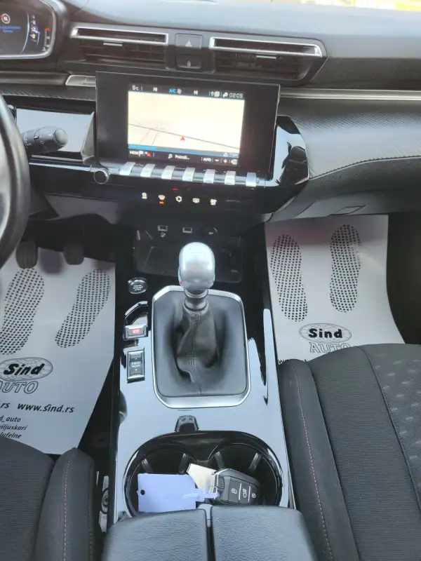 Peugeot 508 2019. godište - Slika 18