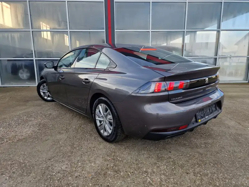Peugeot 508 EAT8 2022. godište - Slika 7
