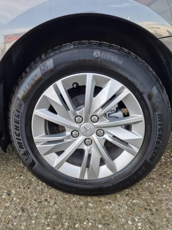 Peugeot 508 EAT8 2022. godište - Slika 28