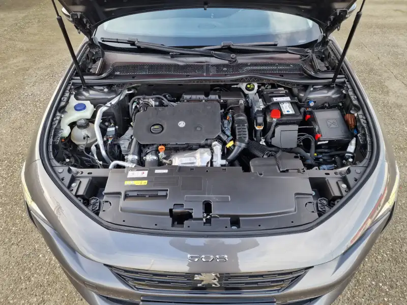 Peugeot 508 EAT8 2022. godište - Slika 31