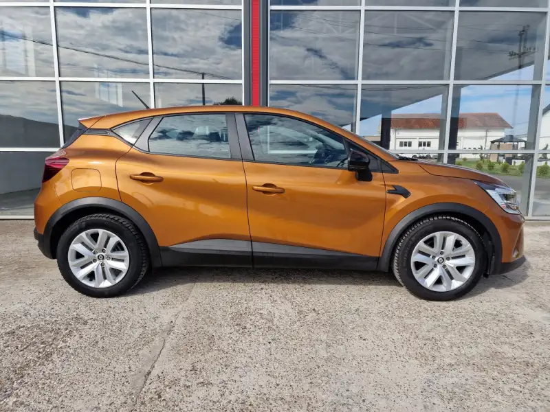 Renault Captur Benzin 2021. godište - Slika 4