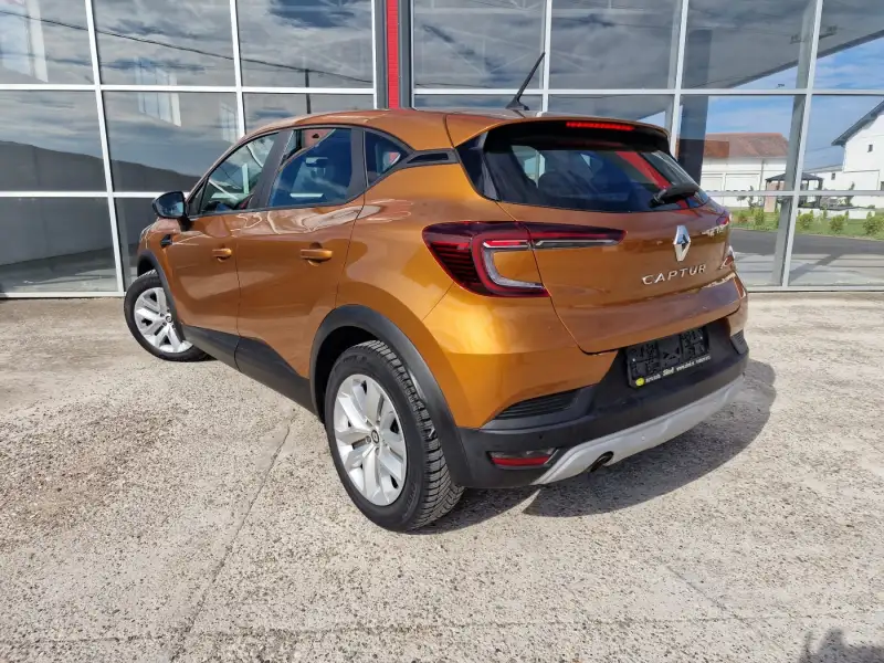 Renault Captur Benzin 2021. godište - Slika 7