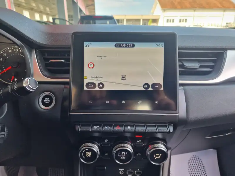 Renault Captur Benzin 2021. godište - Slika 19